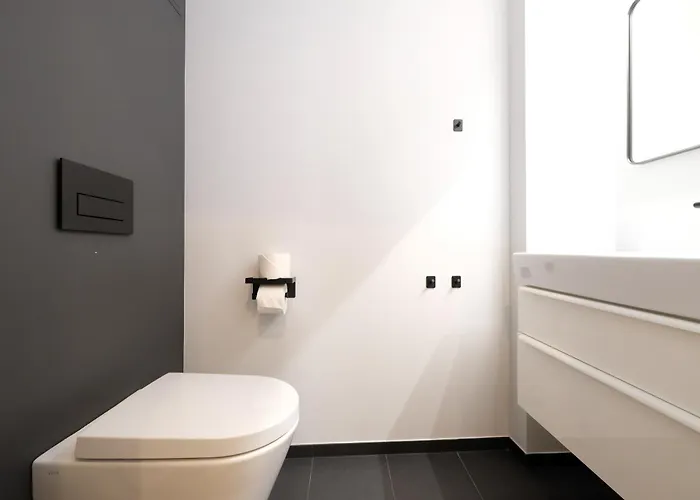 Апартаменты 4 Bedroom Toompea Old Town